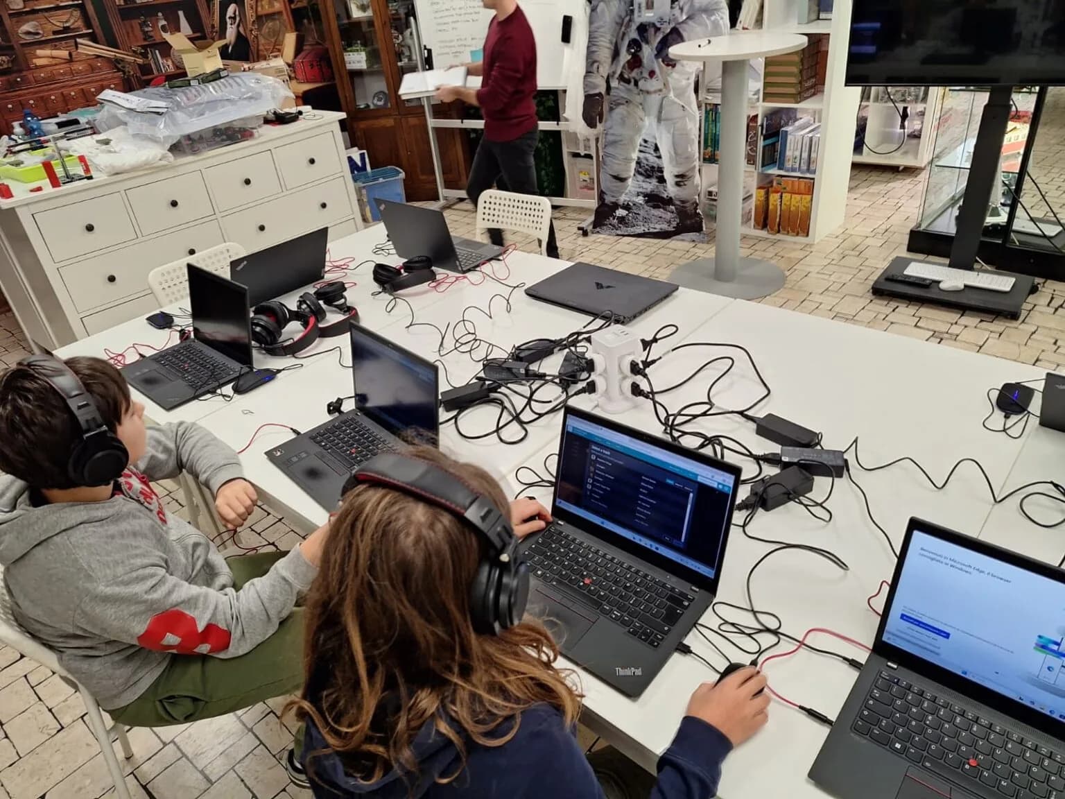 Locandina: Coding Winter Camp || The Thinker Lab, Varese